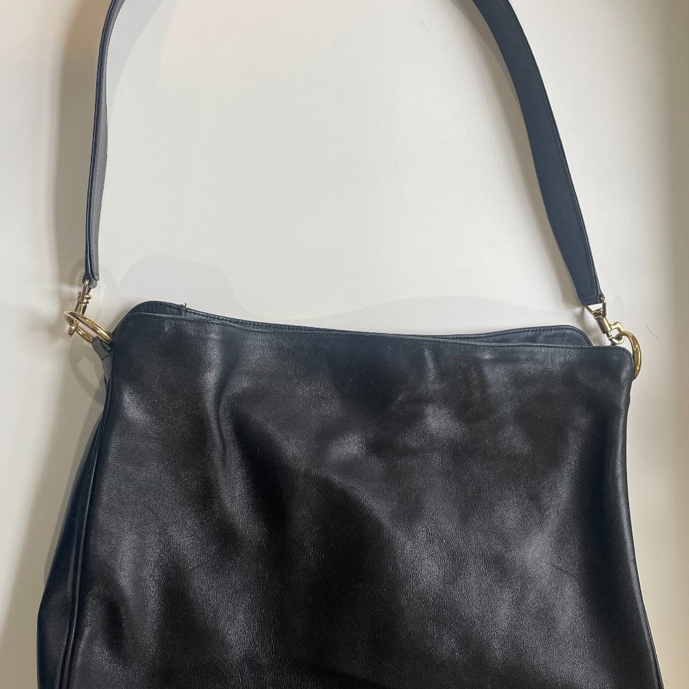 Vintage Gucci Leather Shoulder Bag